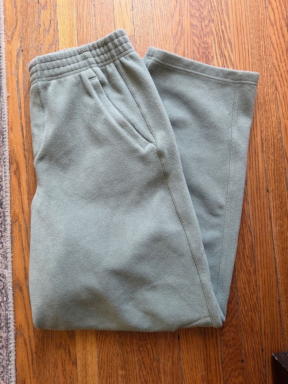 Aerie Fleece Sweatpants in Sage Green